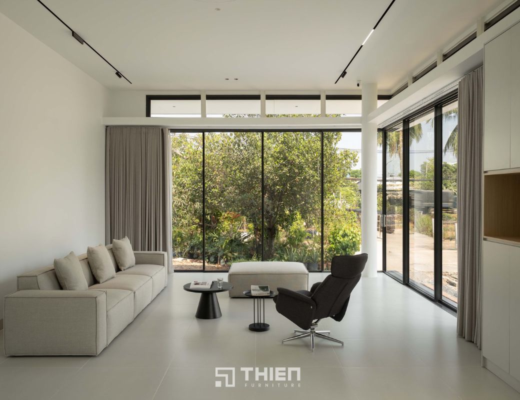 Sống Giữa Thiên Nhiên Trong Căn Nhà Phố Tối Giản Đầy Tinh Tế